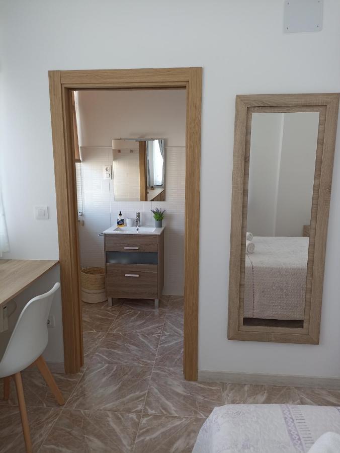 Apartment Yeik